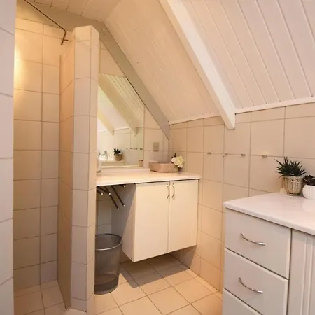 Three-bedroom Holiday In Henne Сasa de vacaciones *